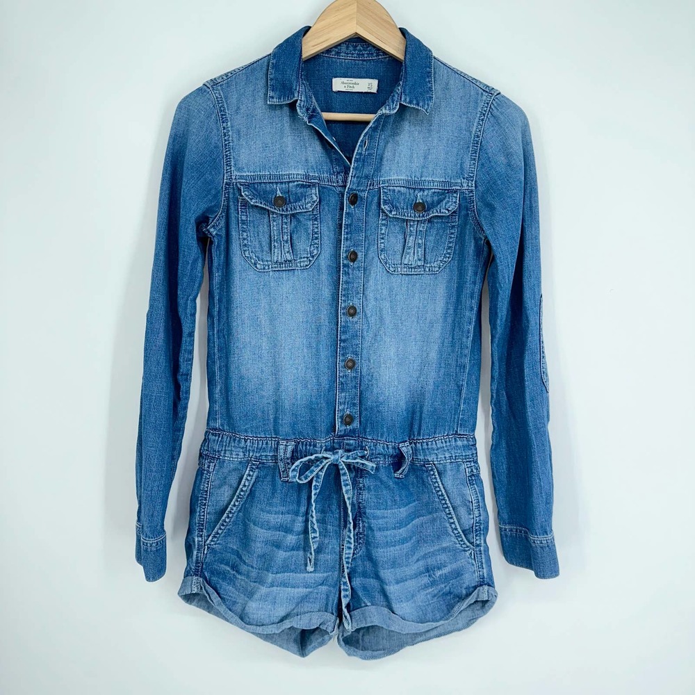 Abercrombie & Fitch Long Sleeve Denim Jean Shorts Romper in Medium Wash A&F - Picture 2 of 7